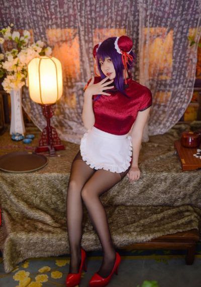 舌头钻到花缝裂缝h_DVD迅雷电影在线