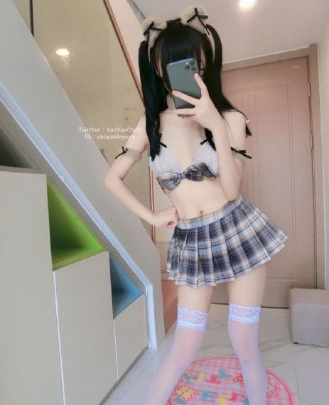 欧美四级h无删版影片_剧情片在线观看完整版